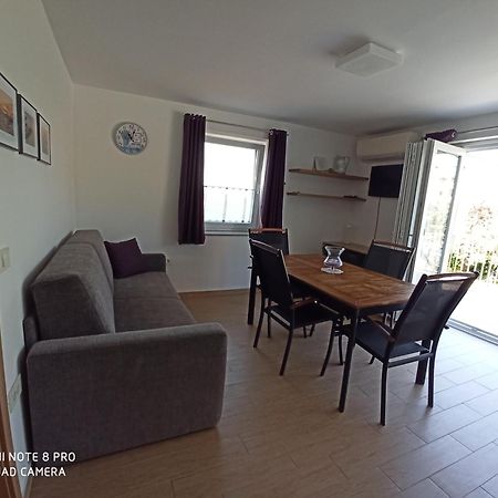 Summer Delight Apartments ซาวูดริยา ภายนอก รูปภาพ