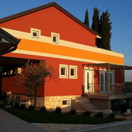 Summer Delight Apartments ซาวูดริยา ภายนอก รูปภาพ