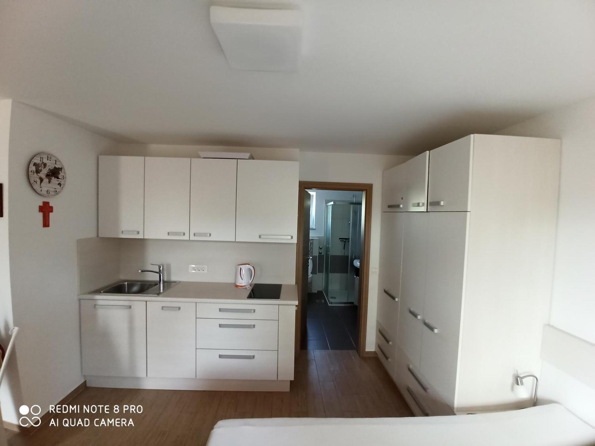 Summer Delight Apartments ซาวูดริยา ภายนอก รูปภาพ
