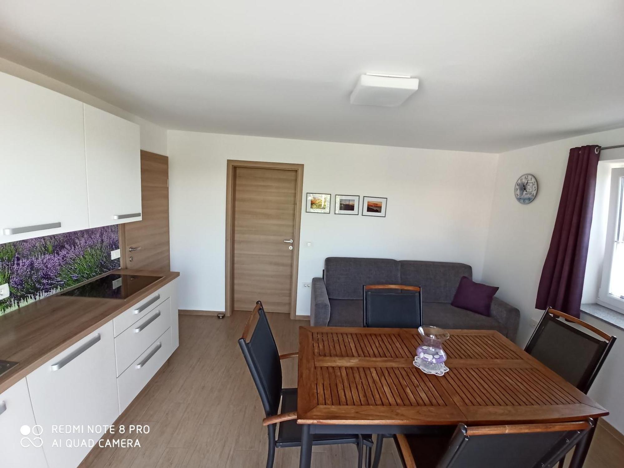 Summer Delight Apartments ซาวูดริยา ภายนอก รูปภาพ
