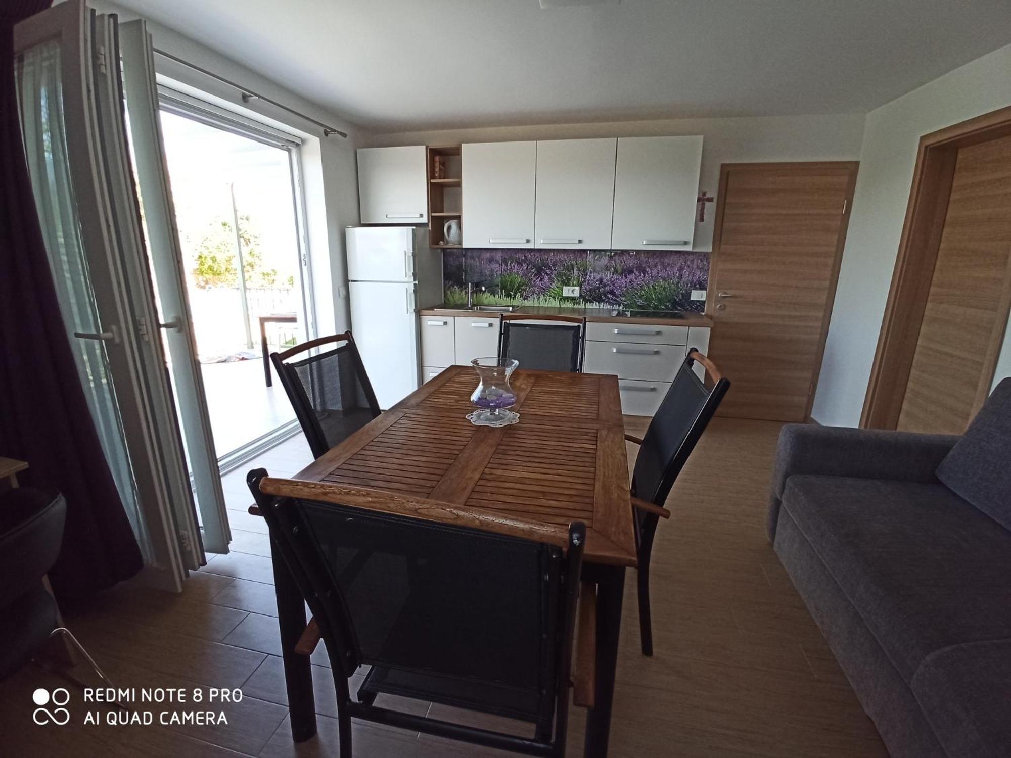 Summer Delight Apartments ซาวูดริยา ภายนอก รูปภาพ