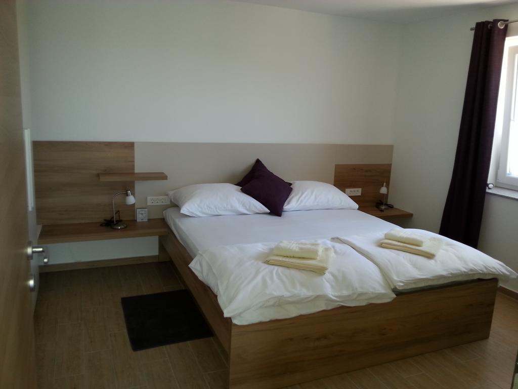 Summer Delight Apartments ซาวูดริยา ภายนอก รูปภาพ